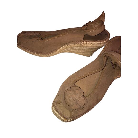 Bandolino Women Sz 8‎ M Brown Floral Wedge Suede Leather Shoes - Picture 10 of 11